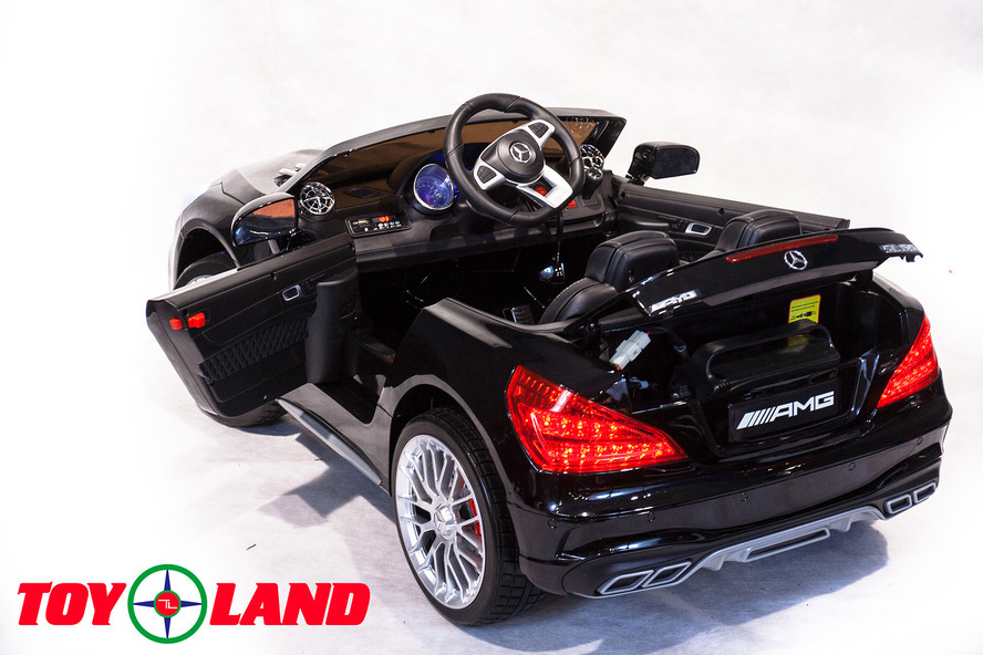 Электромобиль Mercedes-Benz SL65, цвет – черный  